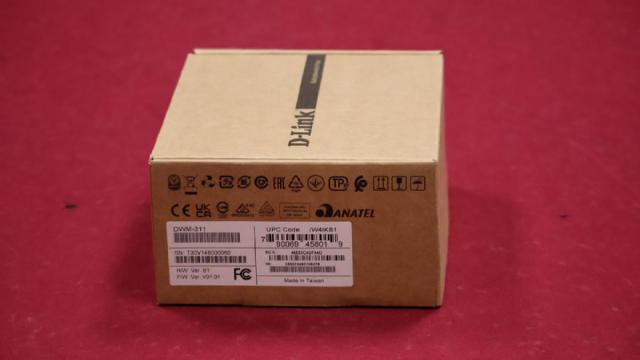 D-Link DWM-311 4G  Box