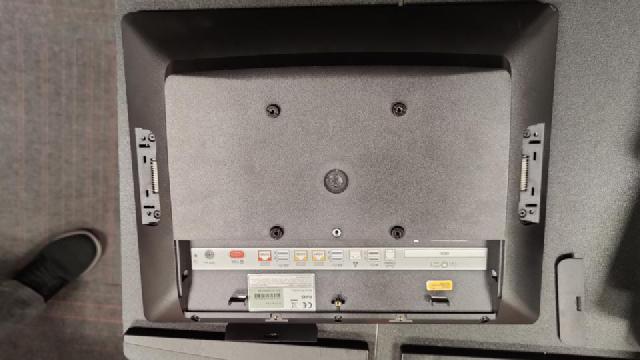 Pulse Ultra mounting points