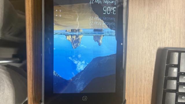 VP3300 top view (on tablet)